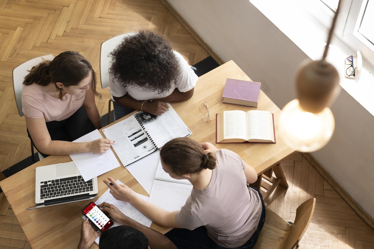 Empirisch vs. theoretisch: Methodische Ansätze für die Bachelorarbeit